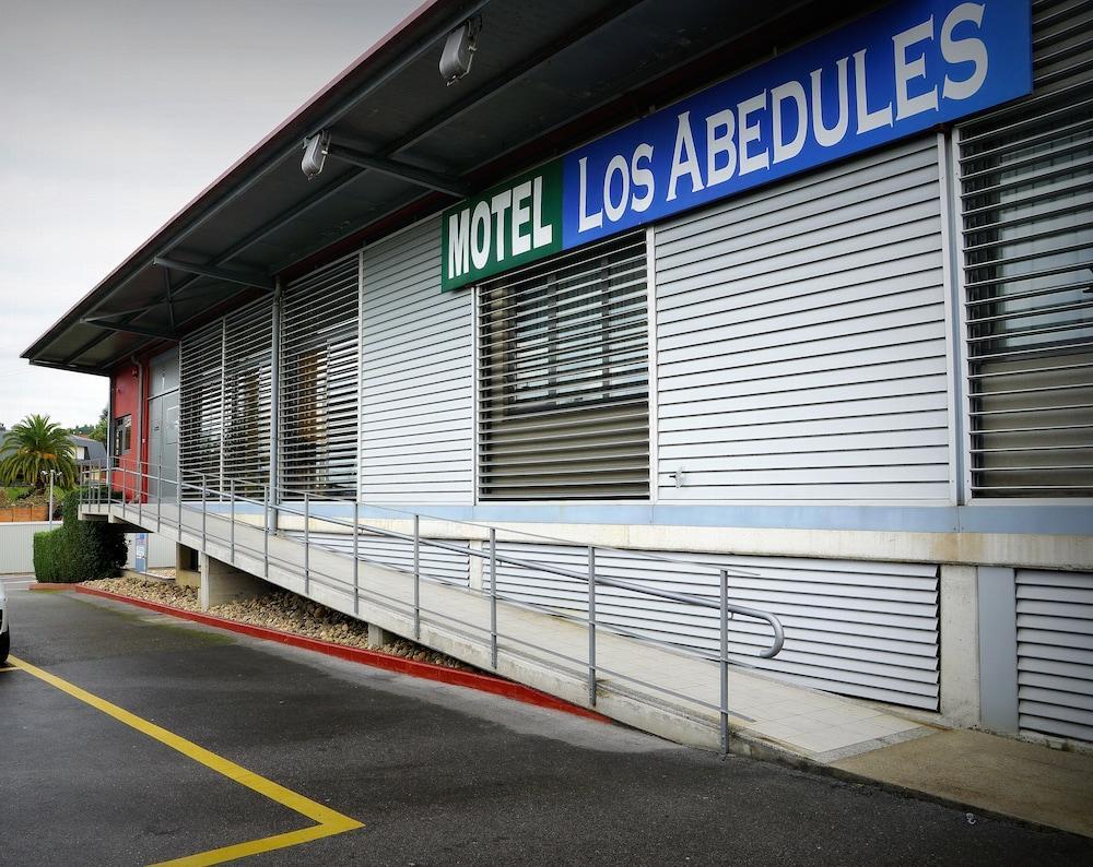 Motel Los Abedules Овьедо Экстерьер фото