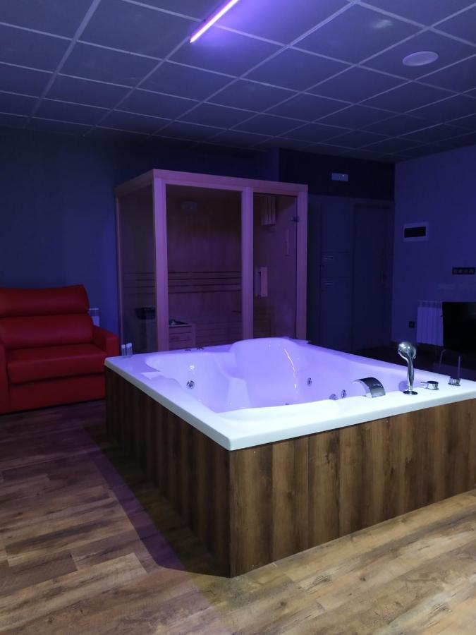 Motel Los Abedules Овьедо Экстерьер фото