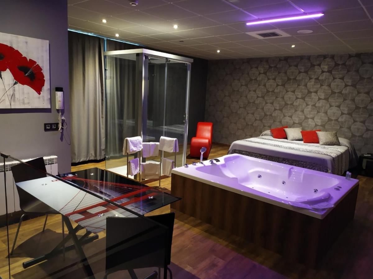 Motel Los Abedules Овьедо Экстерьер фото