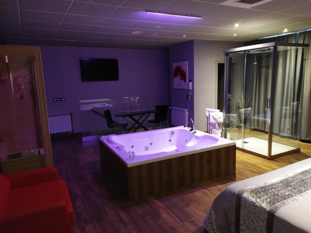 Motel Los Abedules Овьедо Экстерьер фото